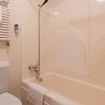 Hotel Swiss & 3*