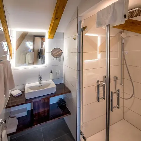 فندق Swiss & إنترلاكن